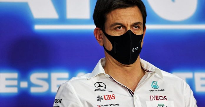 Toto-Wolff-Mercedes-F1