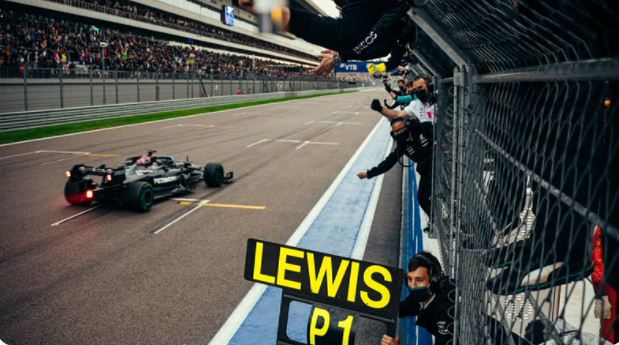 Hamilton 100 win F1
