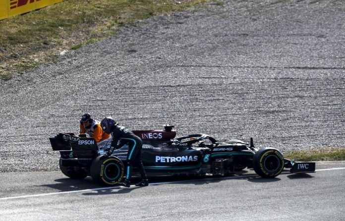 Mercedes Hamilton Engine